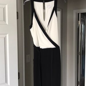 Jessica Simpson black and white jumpsuit with belt
